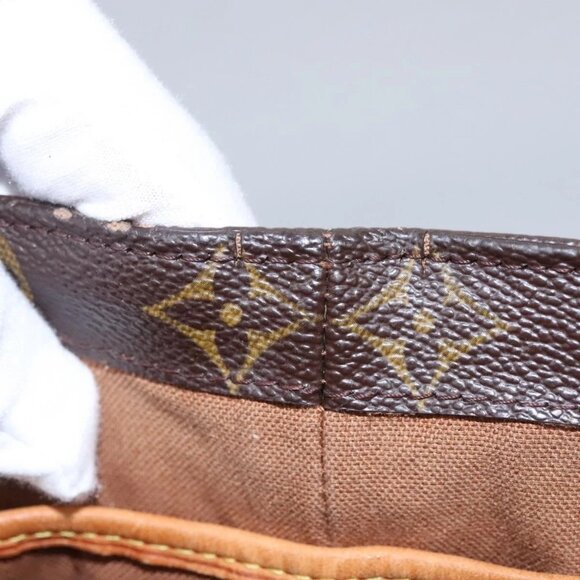 LOUIS VUITTON Monogram Vavin PM Tote Bag - Picture 10 of 16